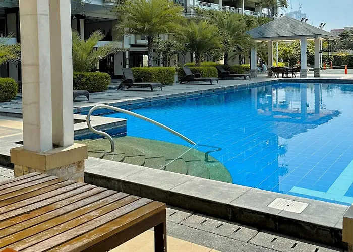 Aparthotel The Intramuros