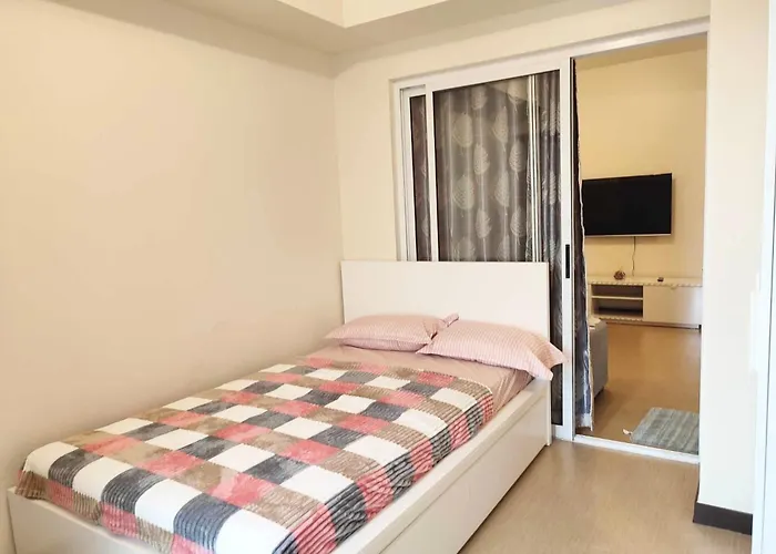 Aparthotel The Intramuros 3*